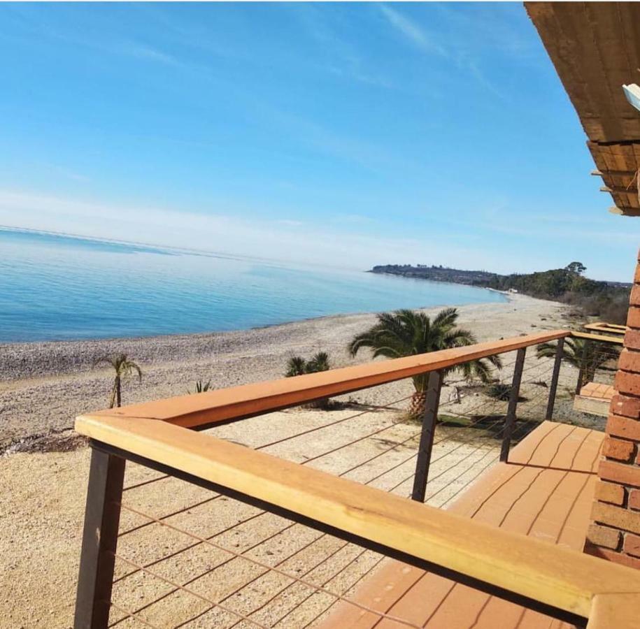 Leon Beach Hotel New Athos Zewnętrze zdjęcie