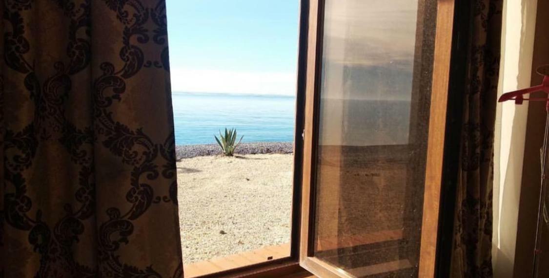 Leon Beach Hotel New Athos Zewnętrze zdjęcie