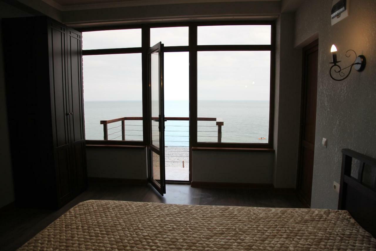 Leon Beach Hotel New Athos Zewnętrze zdjęcie